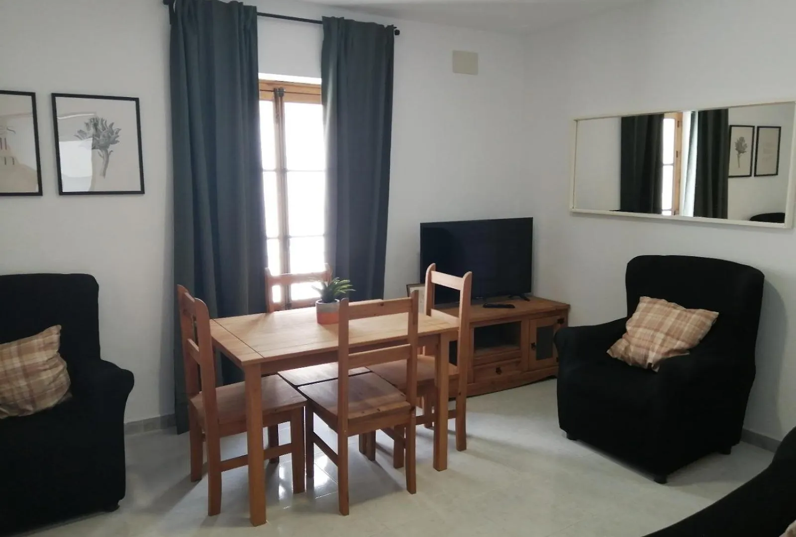 Crisma Centro Daire Cadiz 0*,  İspanya